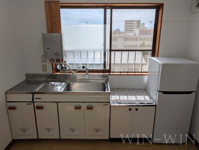 アルプスビルのキッチン