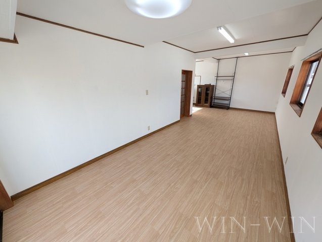 アルプスビルのその他