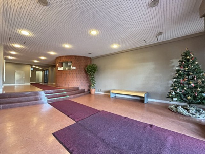 【エントランス】 | サンヴェール千里緑地公園