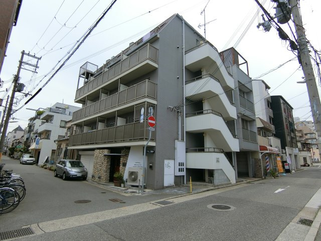 シティハイツ須磨１階店舗の外観