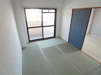 【内装】 | KUSABAマンション | 明るい和室、綺麗な室内はオススメ