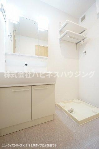 エスタブレＢの洗面所|脱衣スペースもあります