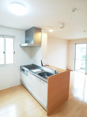 【キッチン】 | シャテーニュ Ｃ | ＩＨ付き対面キッチン