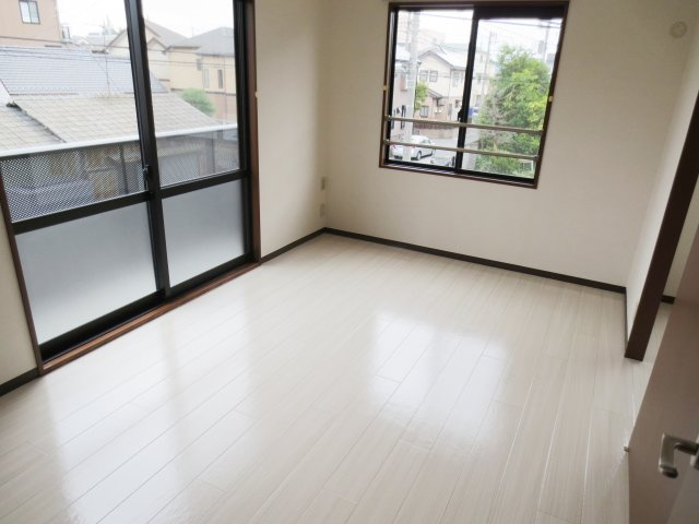 ディアス武蔵浦和の洋室