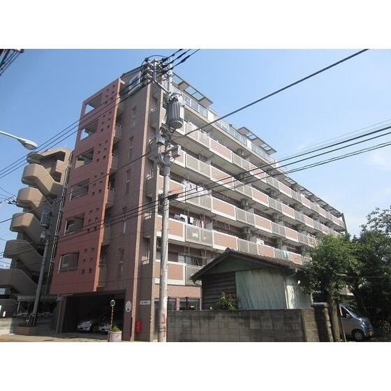 調布市国領町１丁目の賃貸マンションの外観