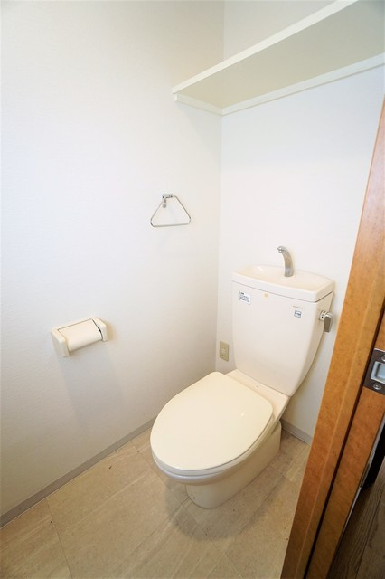 調布市国領町１丁目の賃貸マンションのトイレ|別部屋参考写真