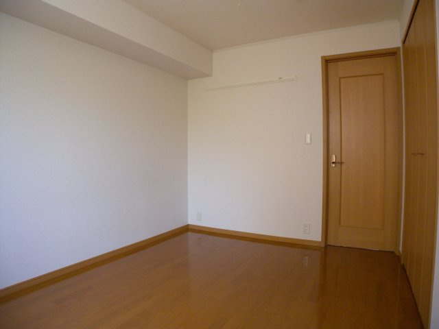 サワーパルシェの洋室