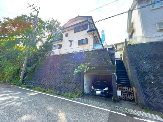 高知市朝倉乙　中古戸建ての外観