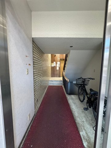 ビスタ四天王寺のロビー