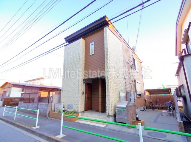 ロジュマン　新小平の外観