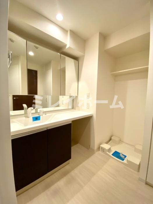 ルミエール品川橋の独立洗面台