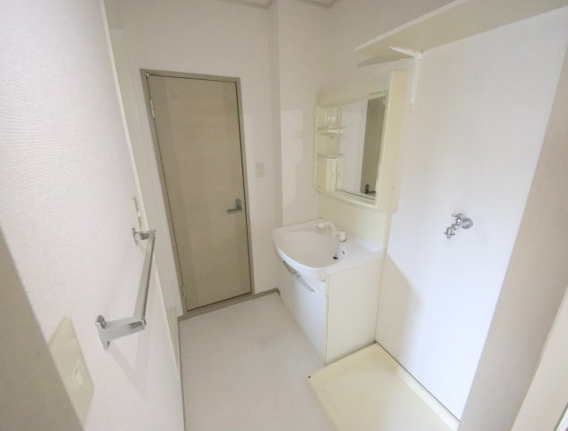 ルマン南生駒の独立洗面台