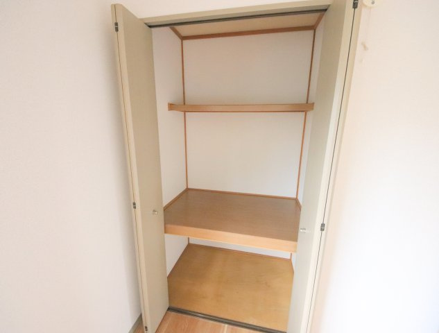 ルマン南生駒の収納