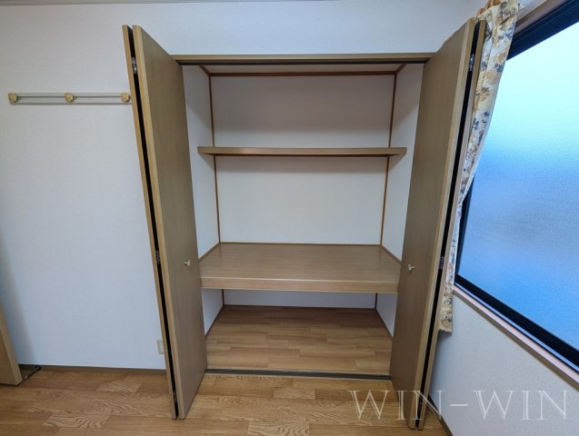 ユトリロ西幸 Aの収納