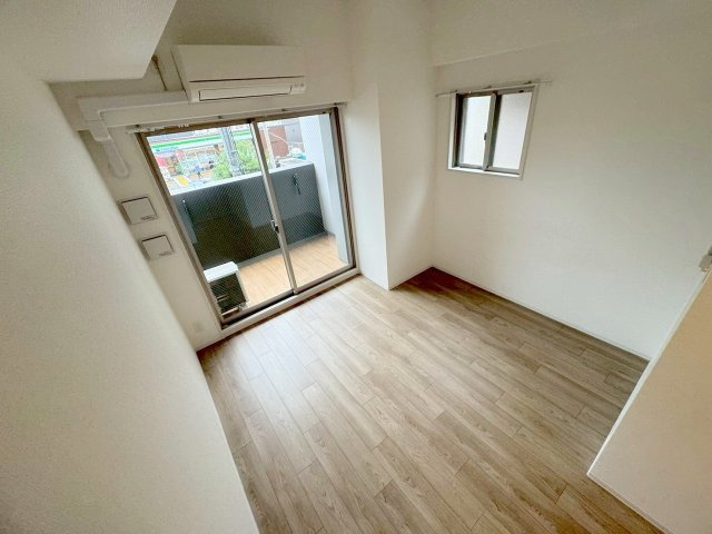 エスリード新北野アーデルの居間・リビング