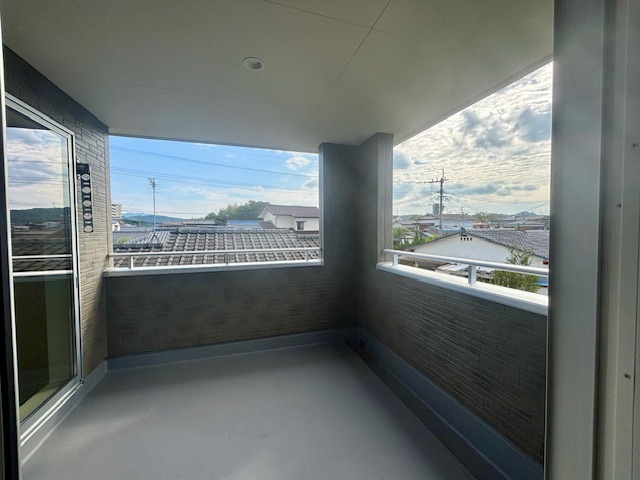 大牟田市歴木　1号棟のバルコニー
