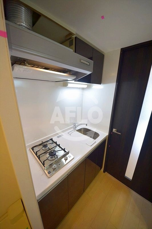 アーデンタワー本町イーストのキッチン|アーデンタワー本町イースト　ガス2口コンロシステムキッチン