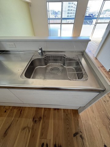 ニュー千早団地二棟のキッチン|お料理しやすいキッチンです