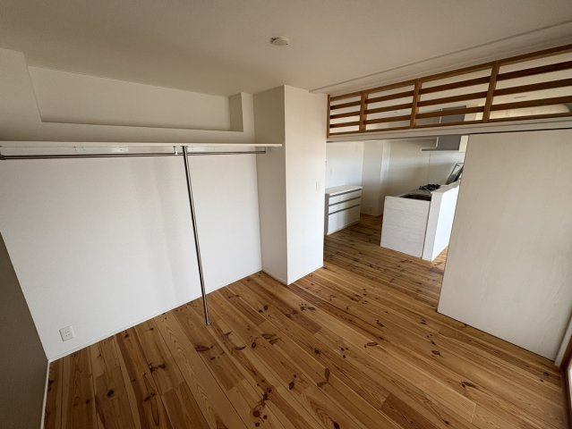 ニュー千早団地二棟の洋室|スタンダードな洋室です