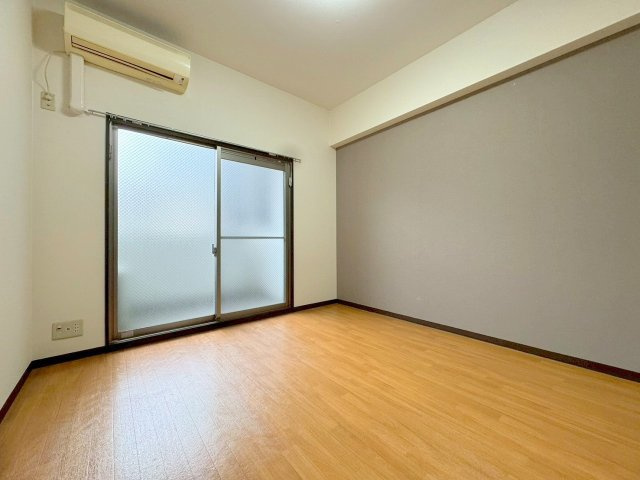 factory-Nの居間・リビング