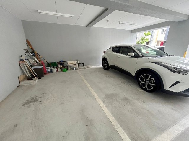 factory-Nの駐車場