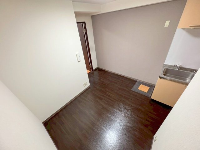 factory-Nの居間・リビング