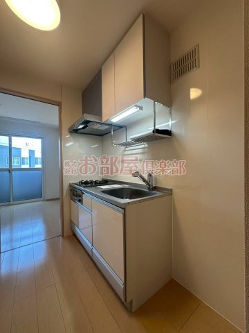 グランピエール瀬戸口のキッチン|コンパクトなキッチンで掃除もラクラク