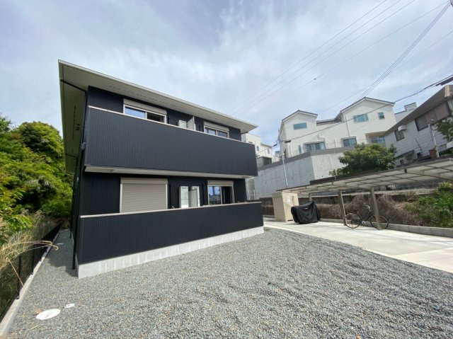 コージーヒル塩屋のエントランス