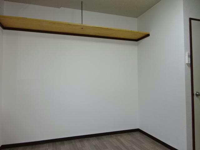 クローバーズマンションブリッジ24の居間・リビング