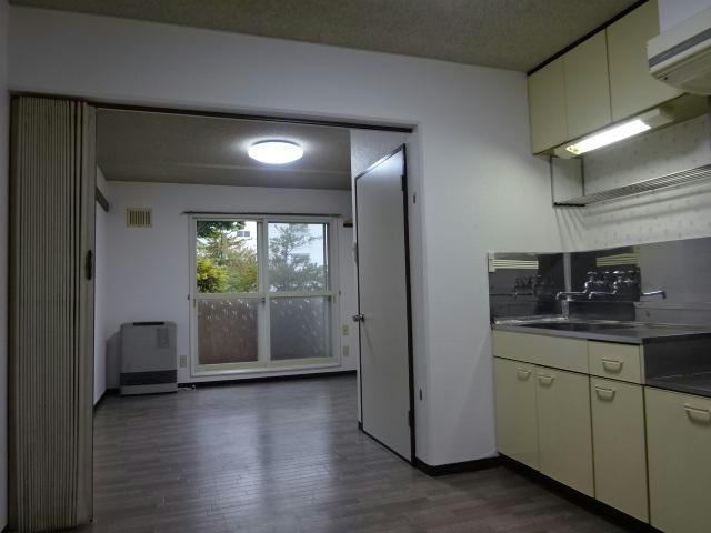 クローバーズマンションブリッジ24の居間・リビング