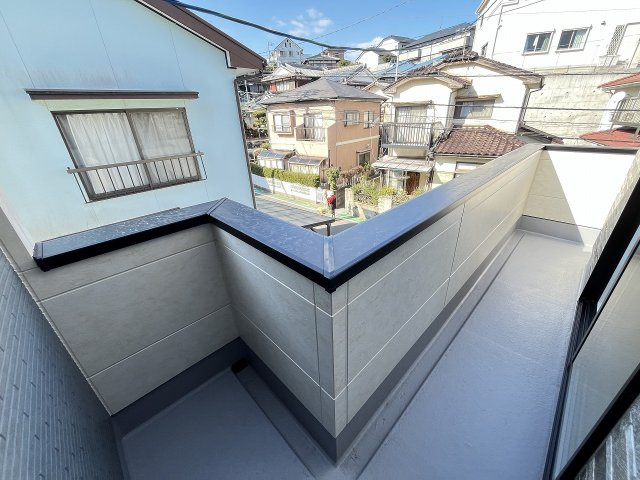 【バルコニー】 | 福岡市博多区浦田2丁目1期　1号棟（全1棟）【仲介手数料無料・0円】 | 現地写真。