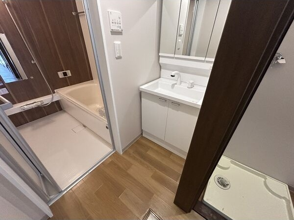 中村区大日町戸建の洗面所|使いやすい洗面所です