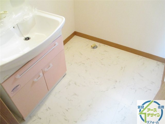 ドレスデンの独立洗面台|※類似部屋