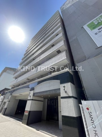 エスリード南森町駅前