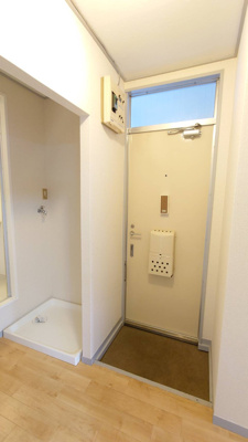 【玄関】 | ホワイトプレジール