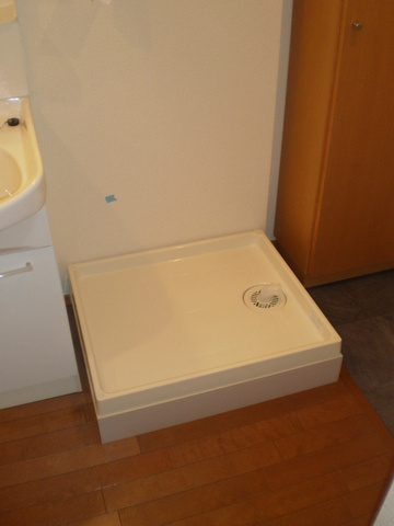 エメラルドハイツ永福のその他|室内洗濯機置場