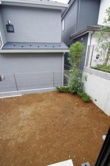 【庭】 | 【仲介手数料無料！！】稲城市平尾2丁目　新築戸建て（全13棟）6号棟　4980万円