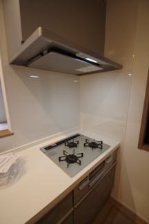 【キッチン】 | 【仲介手数料無料！！】稲城市平尾2丁目　新築戸建て（全13棟）6号棟　4980万円