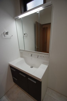 【独立洗面台】 | 【仲介手数料無料！！】稲城市平尾2丁目　新築戸建て（全13棟）6号棟　4980万円