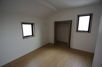 【洋室】 | 【仲介手数料無料！！】稲城市平尾2丁目　新築戸建て（全13棟）6号棟　4980万円