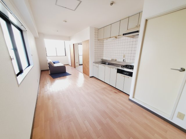 グレースメモリー宝塚の居間・リビング