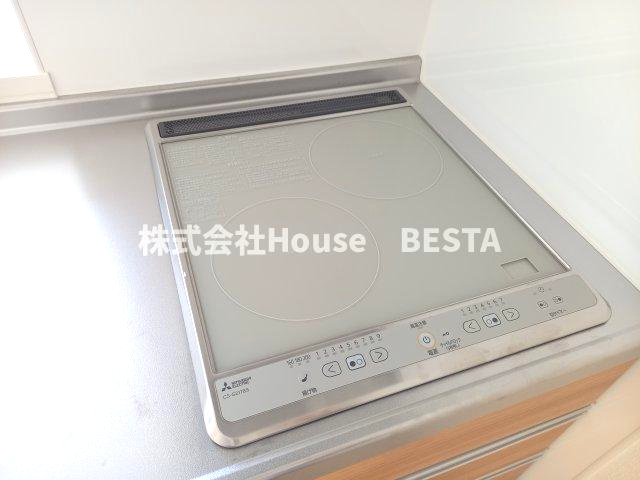 セレニテ兵庫エクラのキッチン