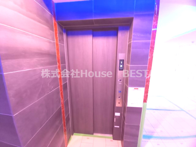 セレニテ兵庫エクラのロビー