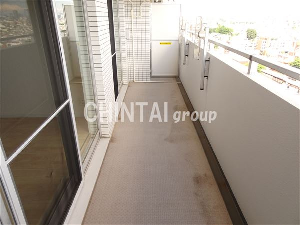 グランド・ガーラ代田橋のバルコニー