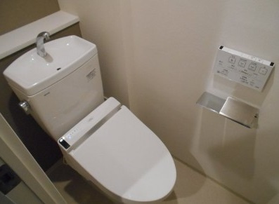 【トイレ】 | エスタジオ荻窪 | 温水洗浄便座。