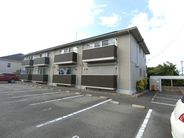 グリーンカトレアの外観|おしゃれな外観です