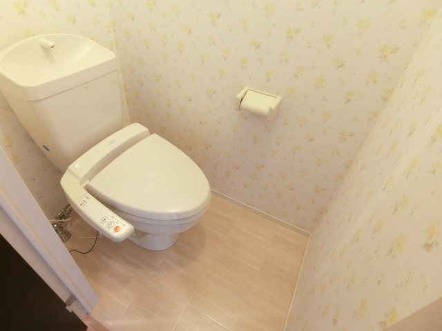 グリーンカトレアのトイレ|落ち着いたトイレです