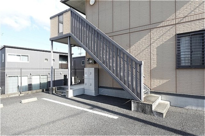 【エントランス】 | ヴェルデ･ナチュールⅢ | エントランス