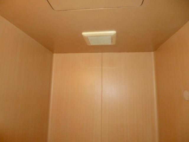 ＭＯＴＯＹＡ　Ｂの浴室|浴室換気扇