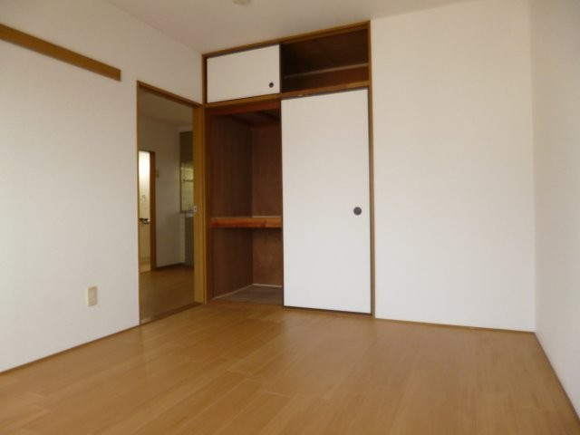 ＭＯＴＯＹＡ　Ｂの洋室